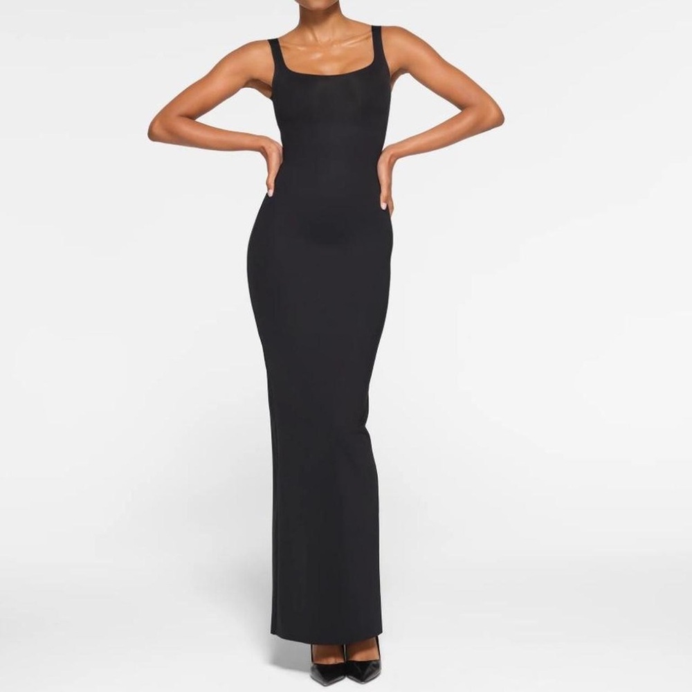 SKIMS Body Tank Long Slip Dress in Onyx | Medium